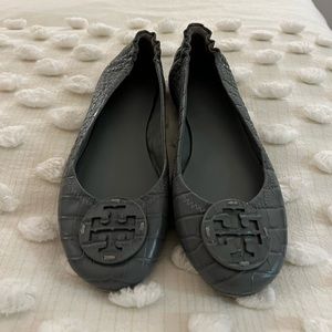 Tory Burch Minnie Travel Flat size 6.5